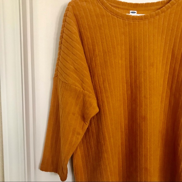 Nice & comfortable Old Navy yellow mustard 3/4 blouse, size large. - Picture 3 of 6